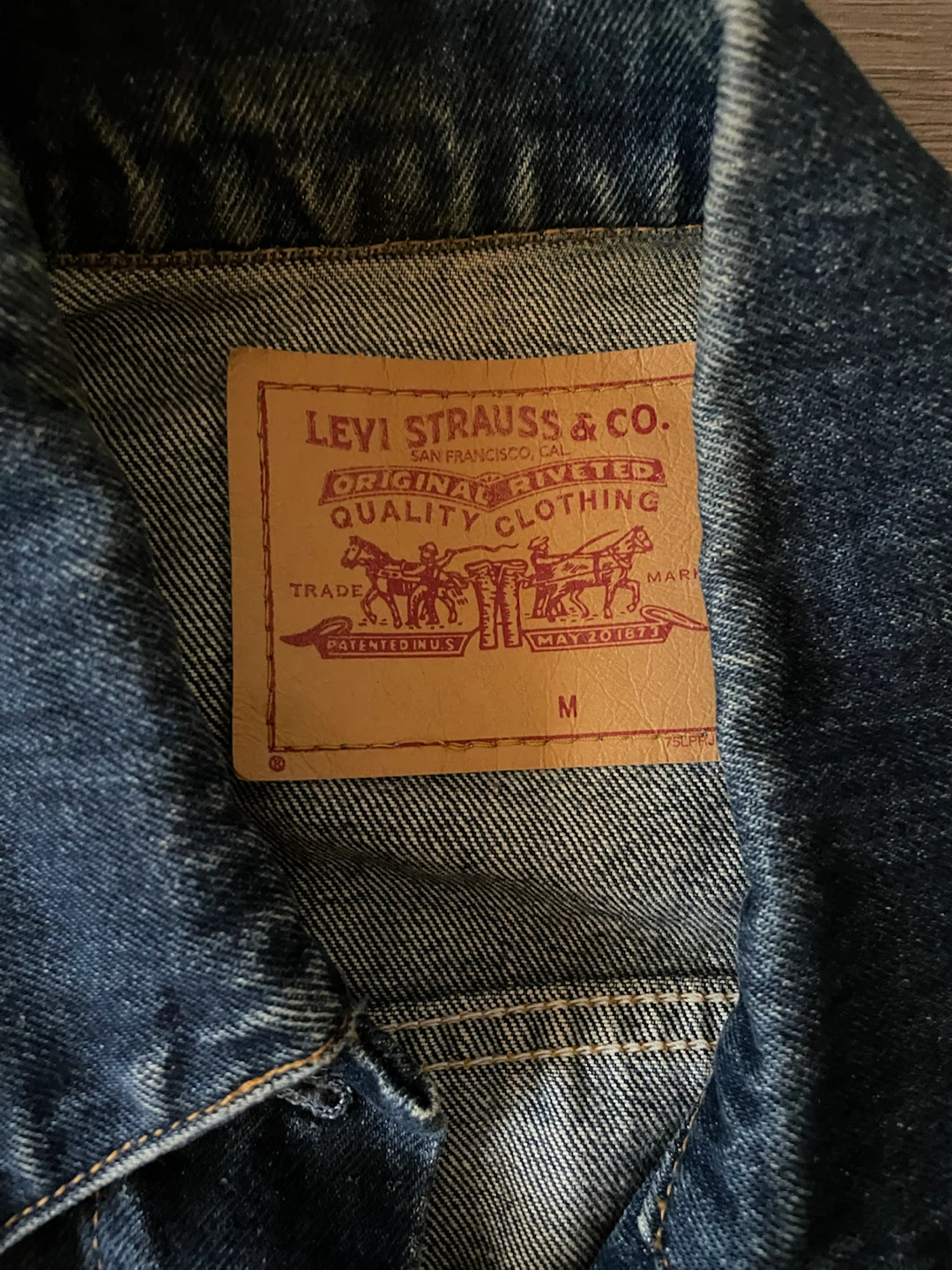 Levi's Denim Trucker Jacket size M - photo 4