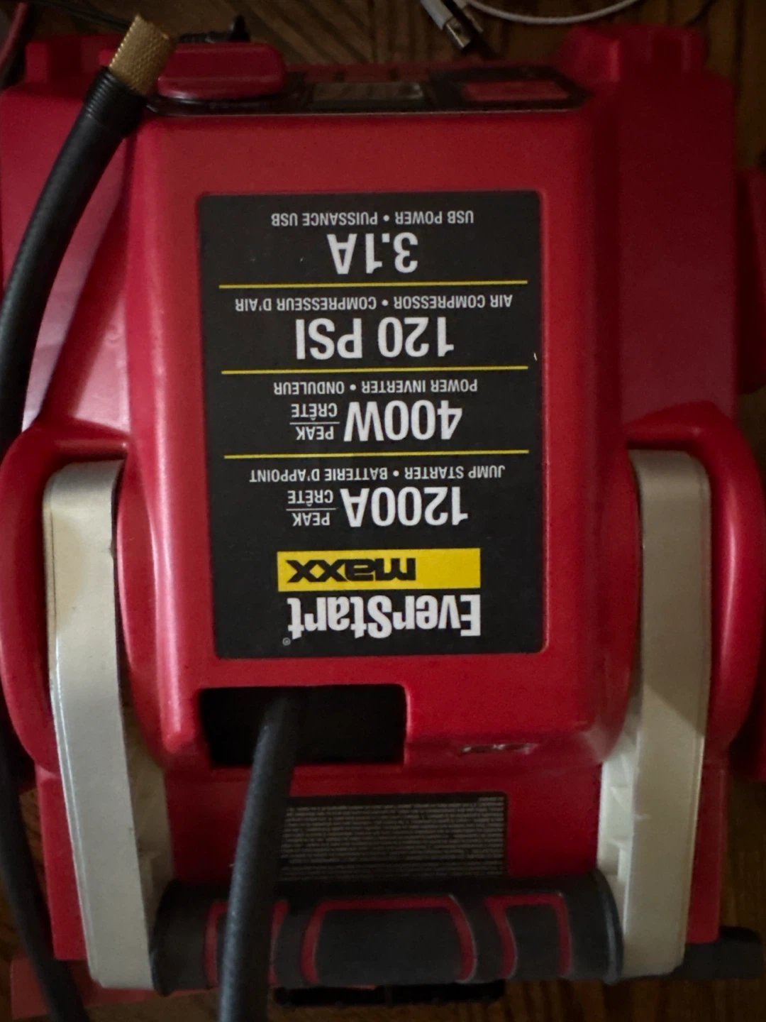 EverStart Maxx 1200A Jump Starter