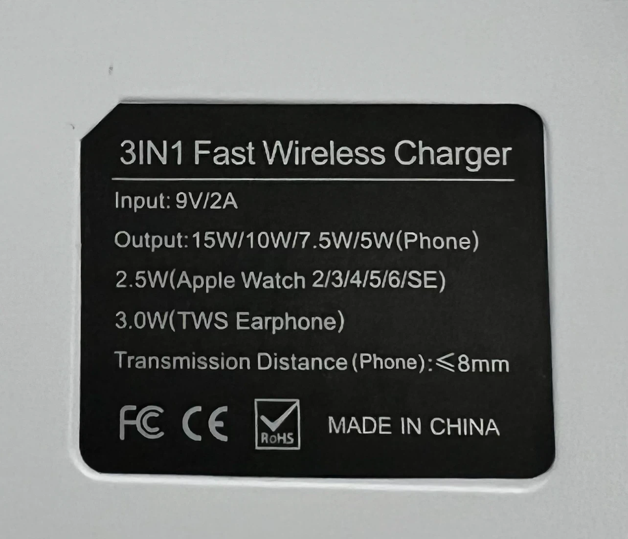 3-in-1 Fast Wireless Charging Station - photo 4