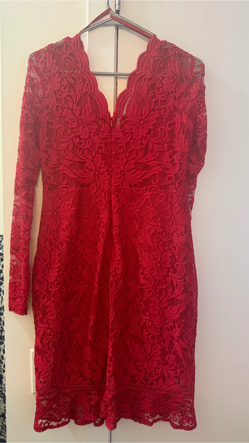 Le Château Red Lace Dress - photo 2