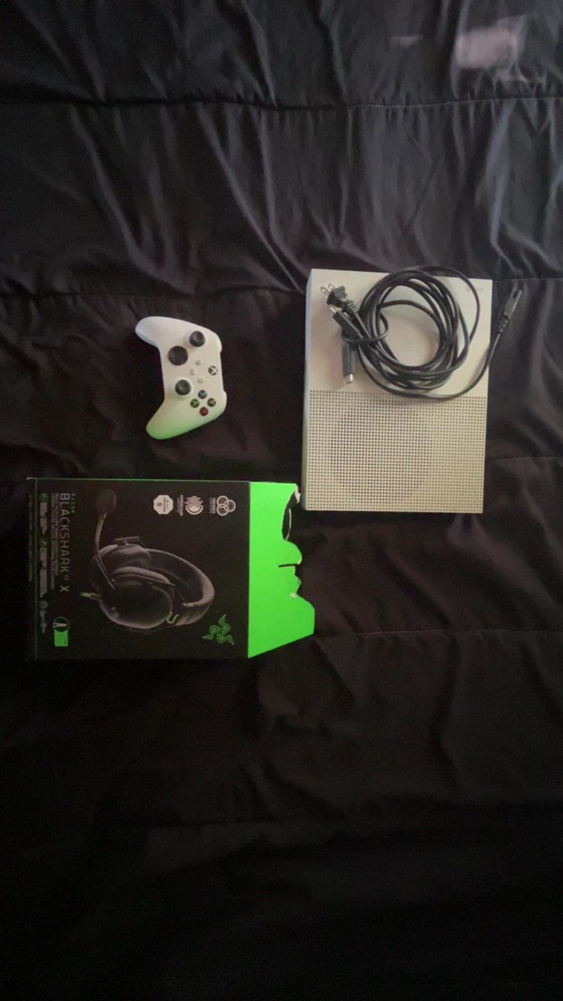 Complete Xbox one package