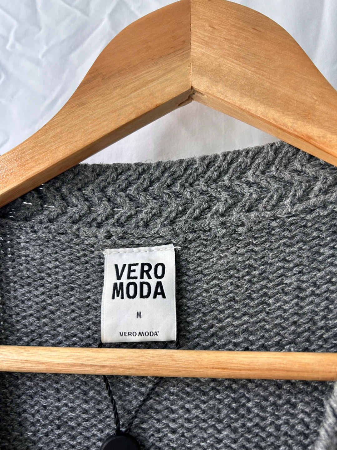Vero Moda Grey Knit Faux Fur Vest - Size M - photo 2