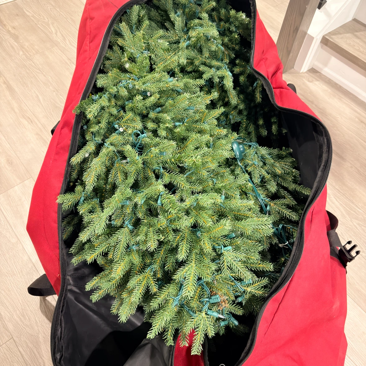 Christmas Tree with Storage Bag - 7.5 Ft - photo 3