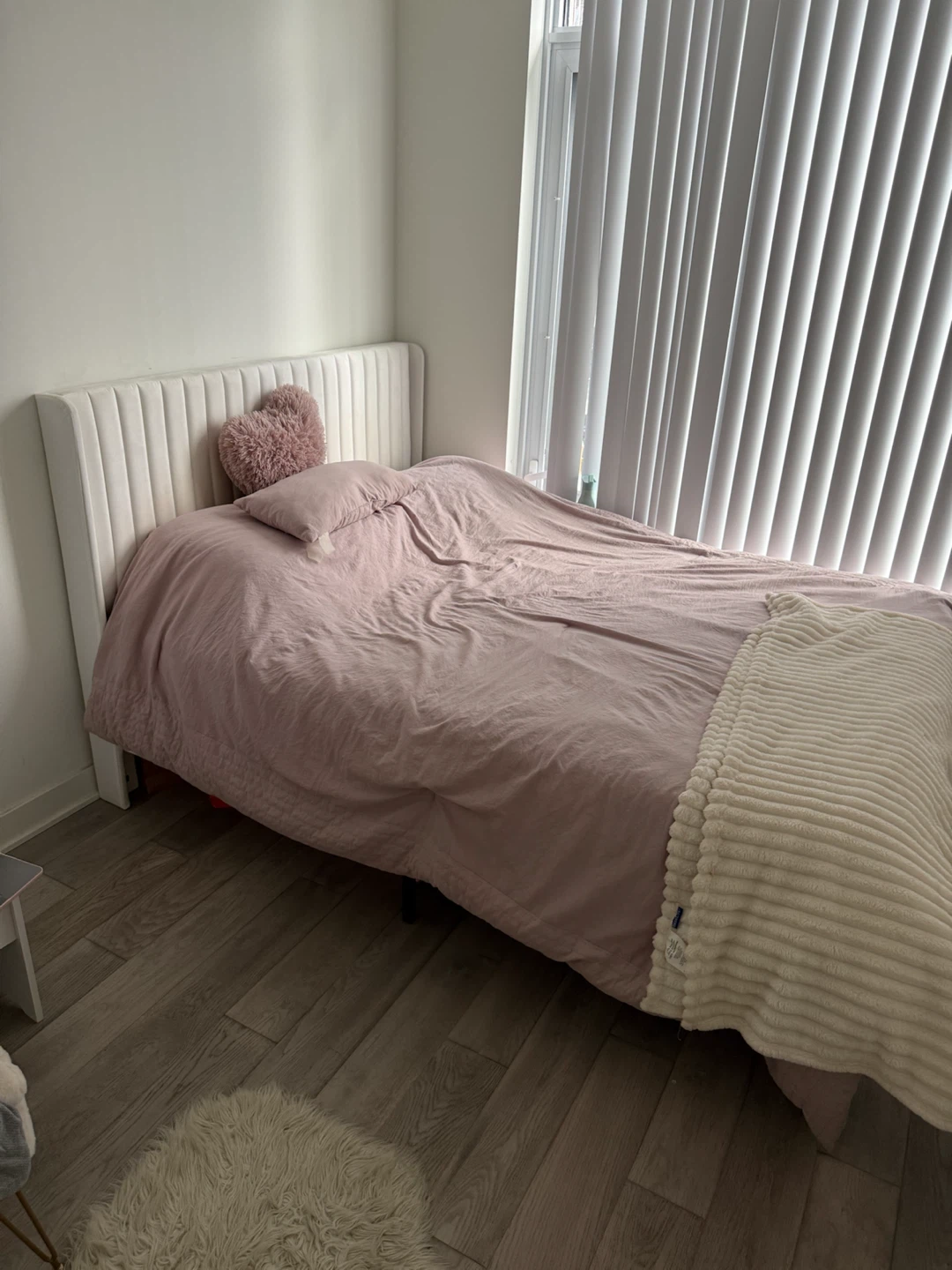 Bed frame - photo 4