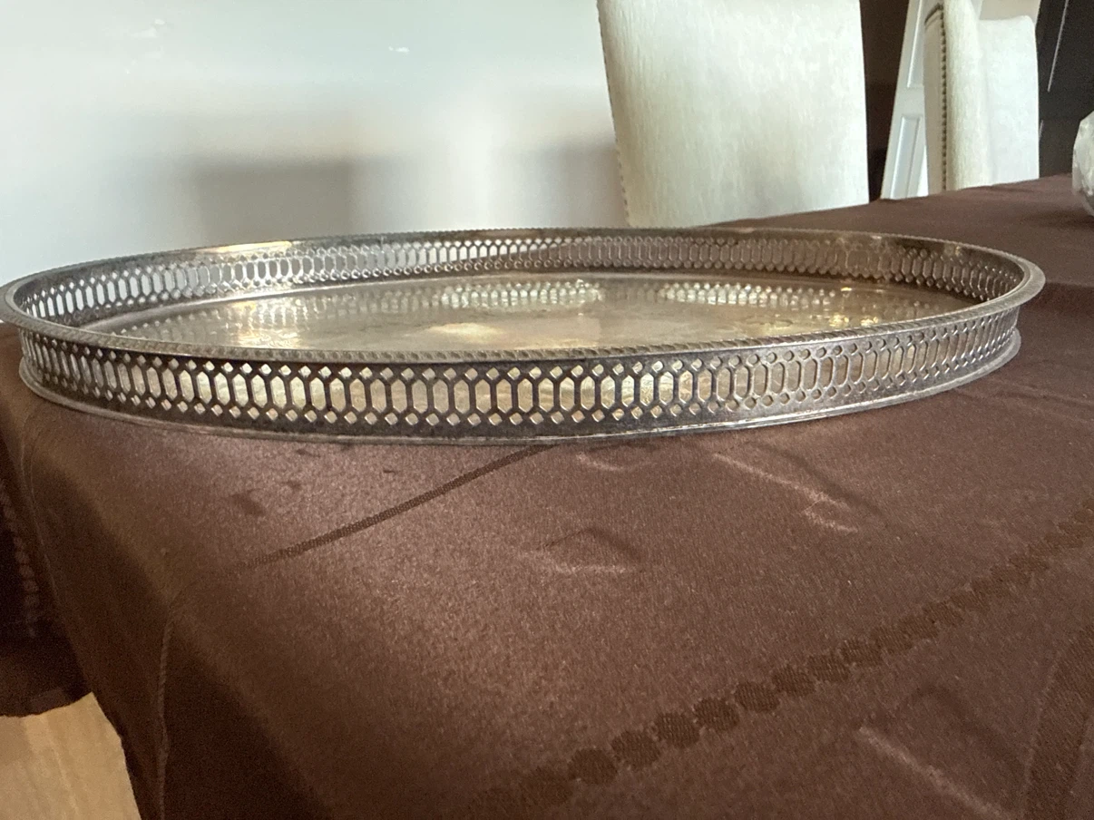 Wm A Rogers Silver Plated Oval Tray - photo 3