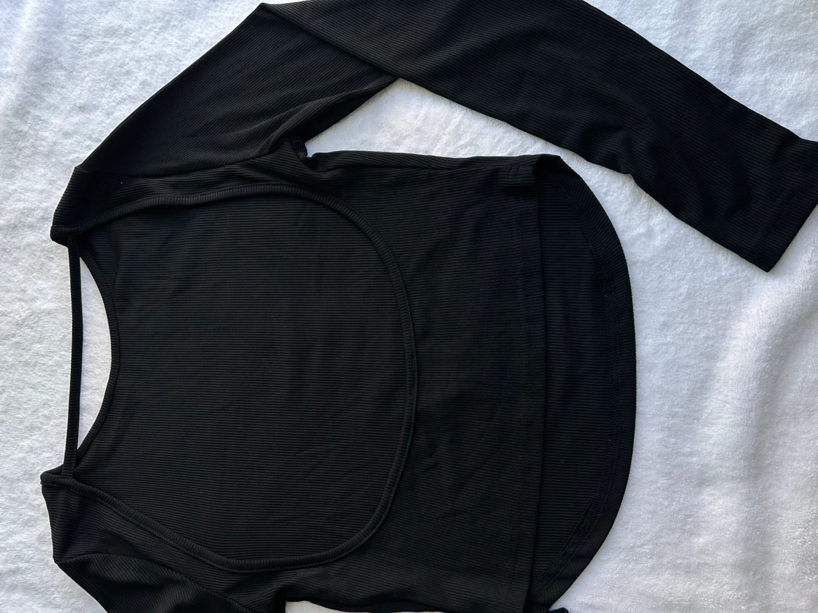 Princess Polly Black Long Sleeve Top - photo 2