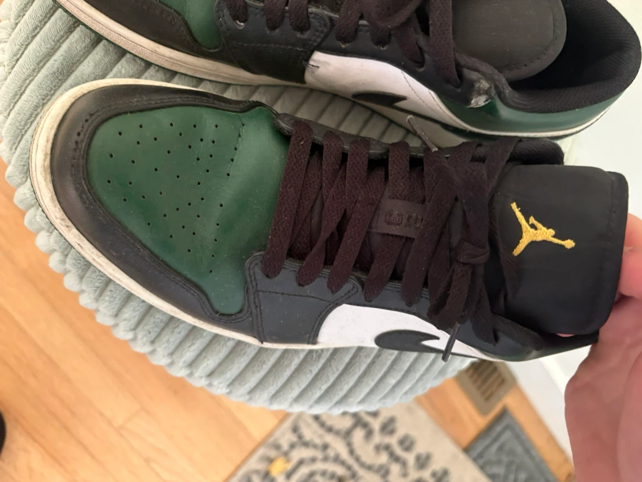 Air Jordan 1 Low Pine Green Sneakers Size 9.5 - photo 3