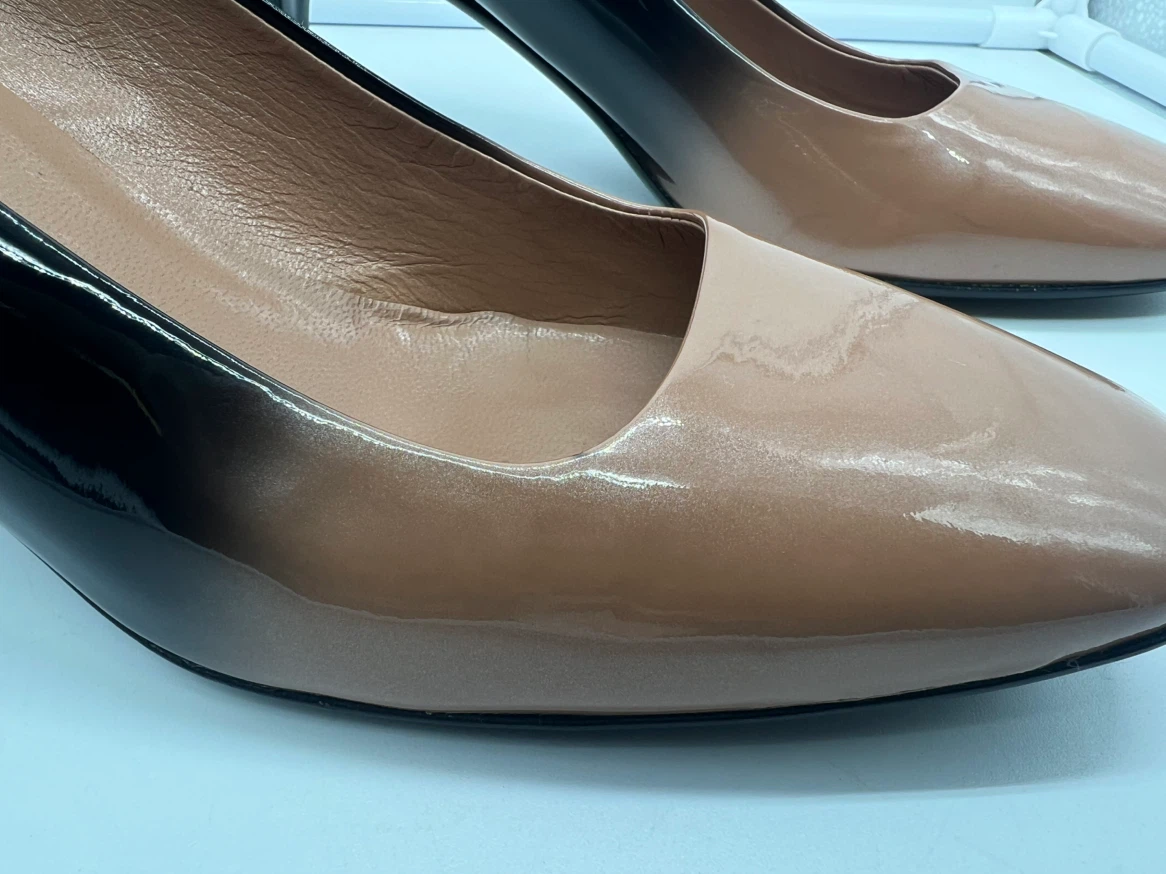 PRADA Two Tone Ombre Patent Leather Square Toe Kitten Heels sz39 - photo 2