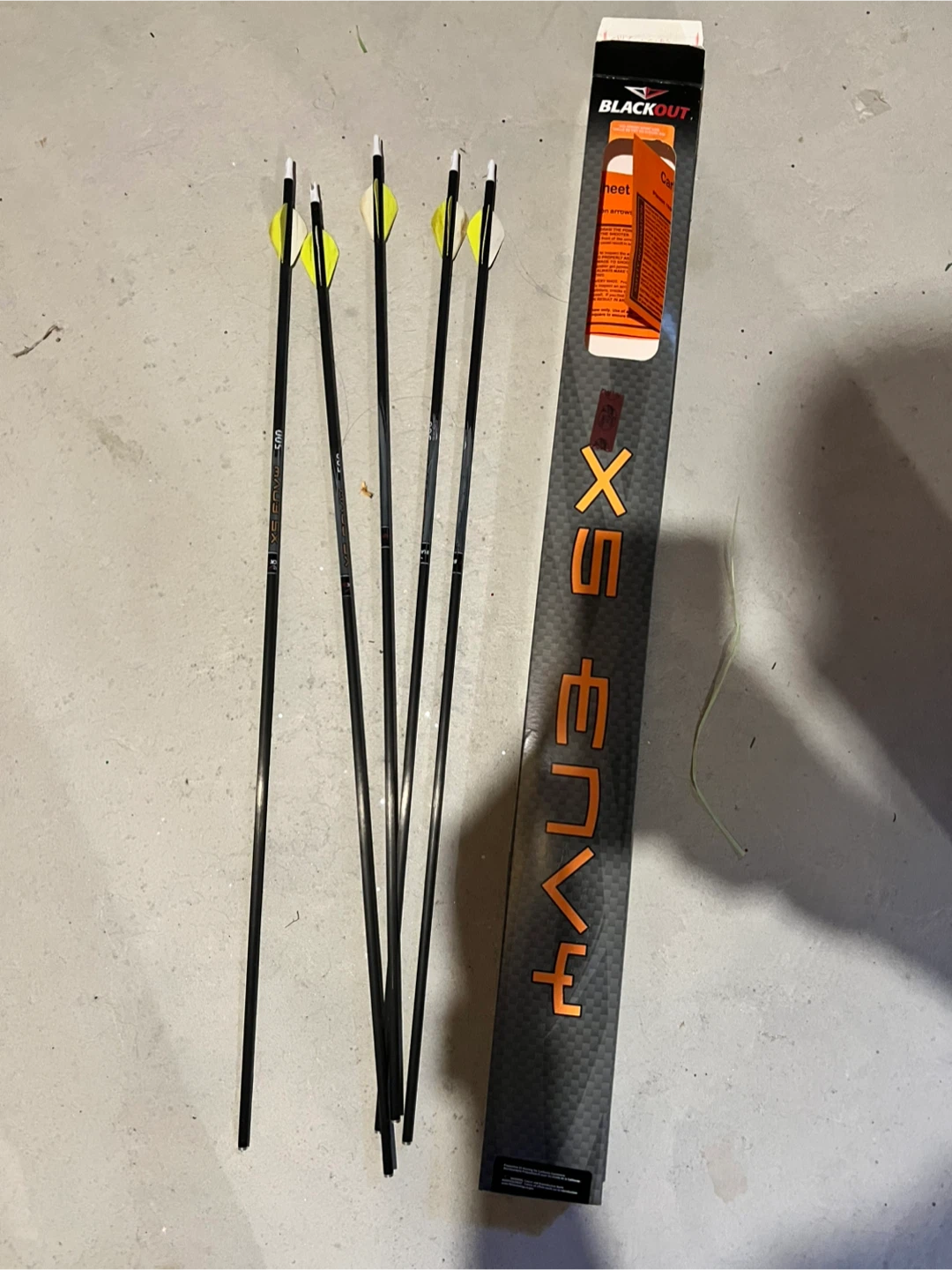 BlackOut X5 Envy 500 Carbon Arrows
