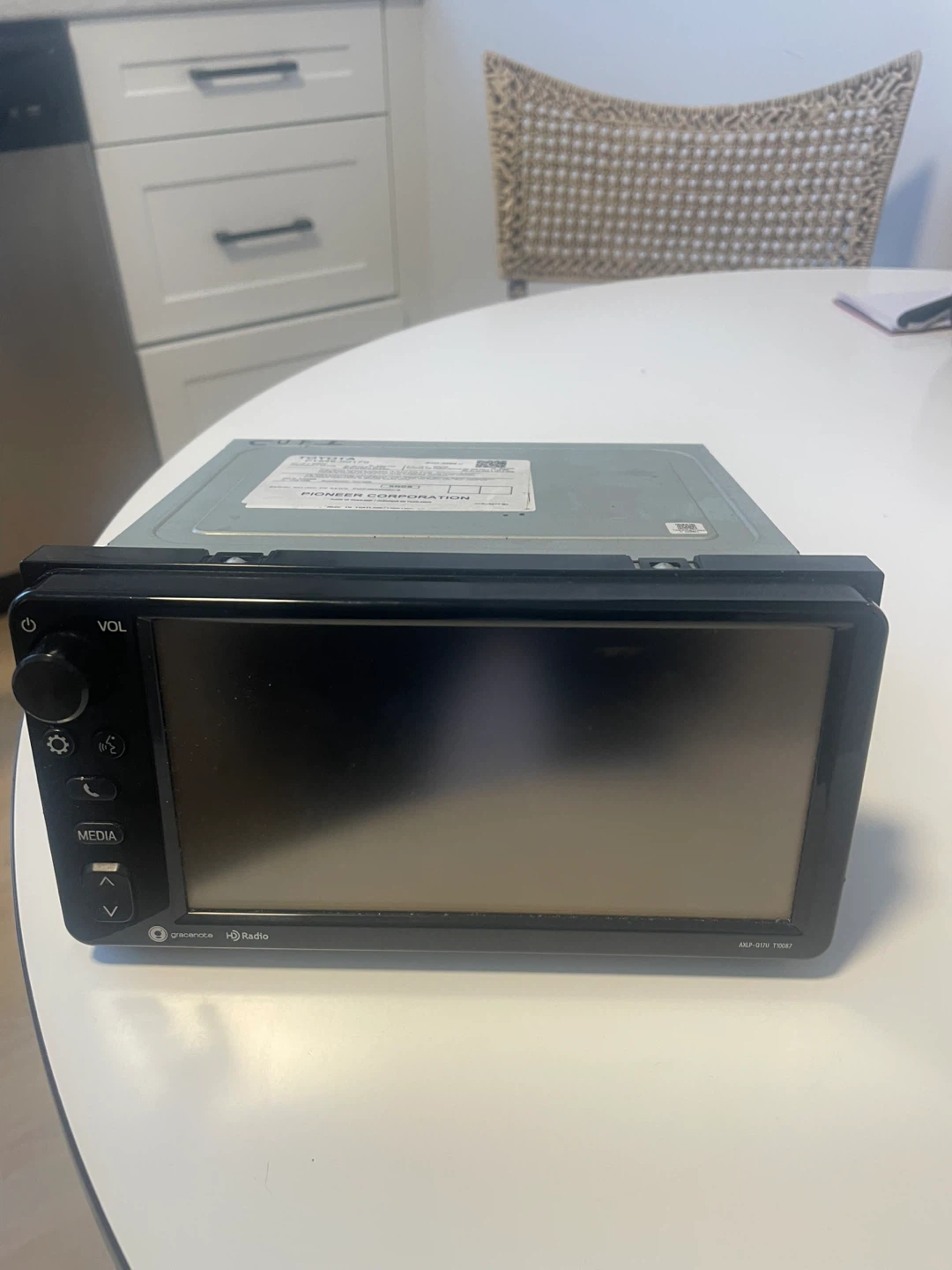 Toyota Pioneer AVH-2558 Car Stereo Head Unit