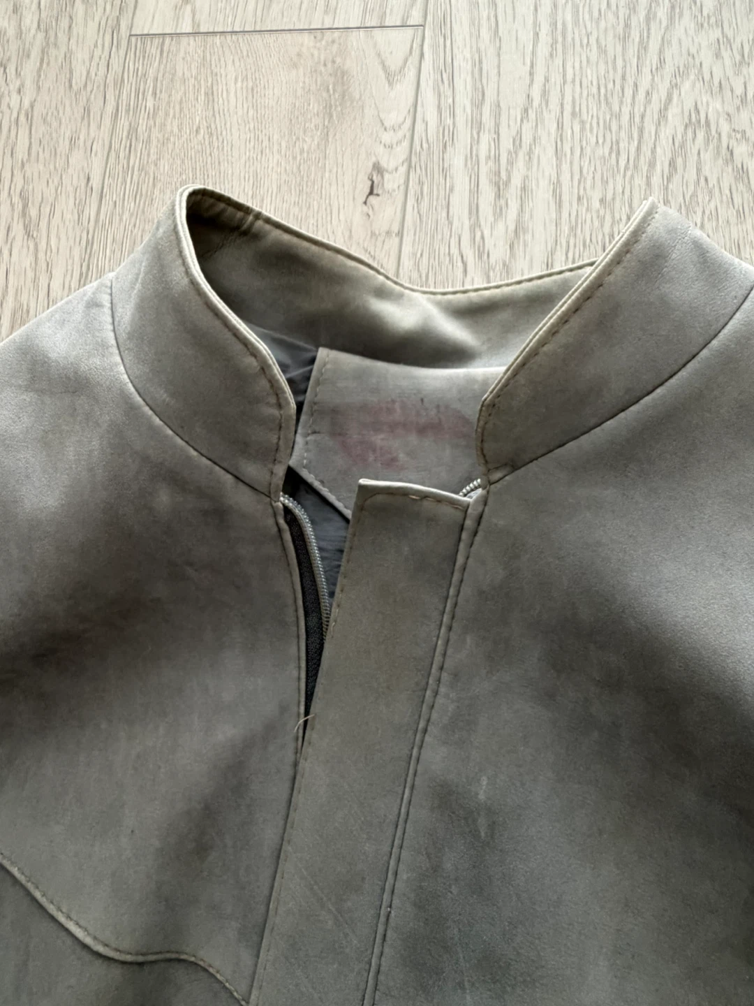 Vintage Grey Suede Bomber Jacket (Size L) - photo 3