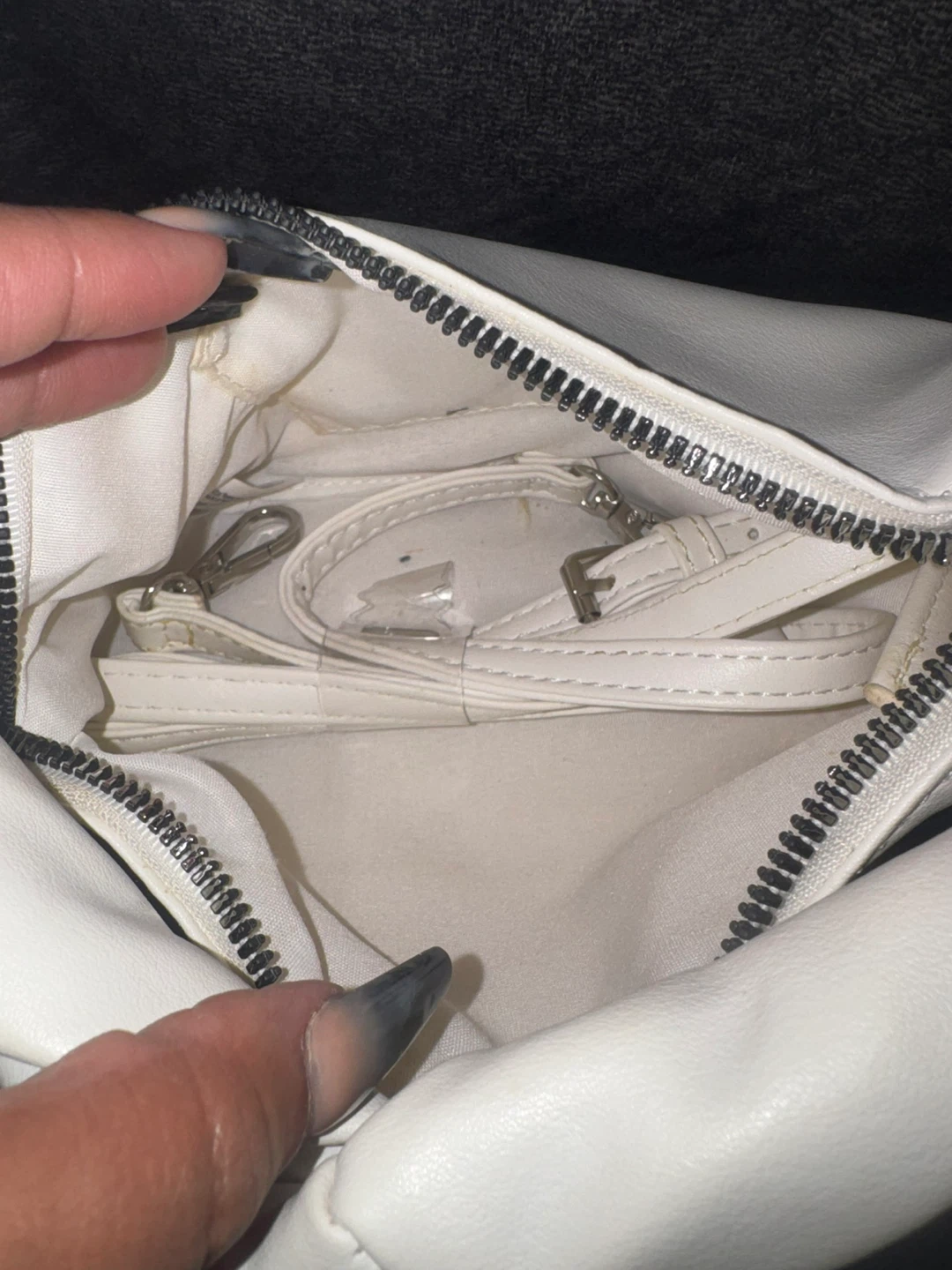 White Minimalist Handbag - photo 3