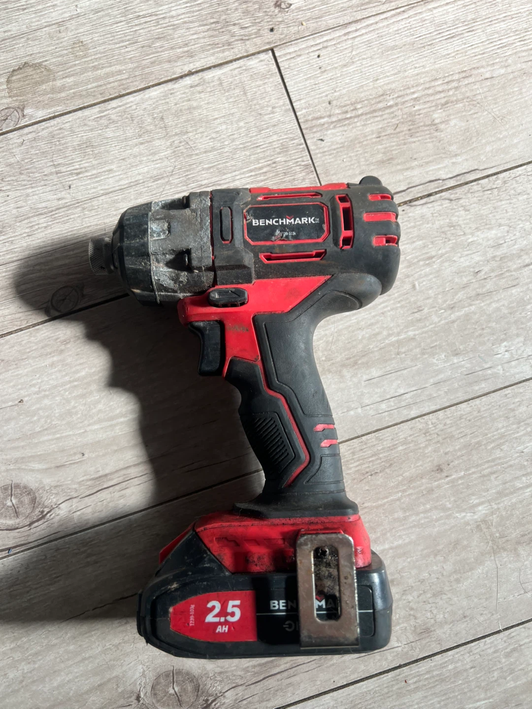 Benchmark 20V 1/4" Cordless Impact Driver - photo 4