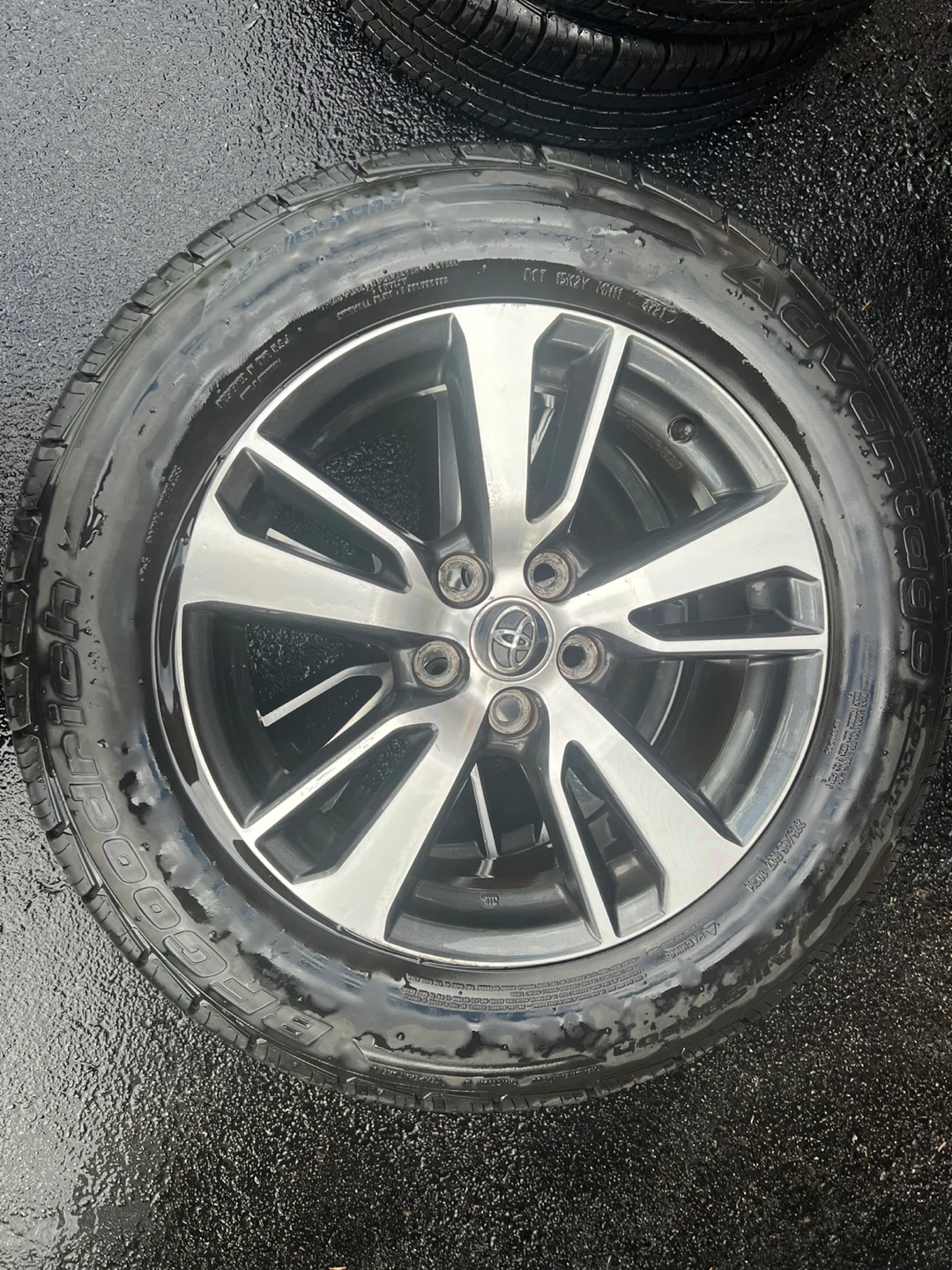 Set of 4 BFGoodrich Advantage Control Tires with Toyota Rims
