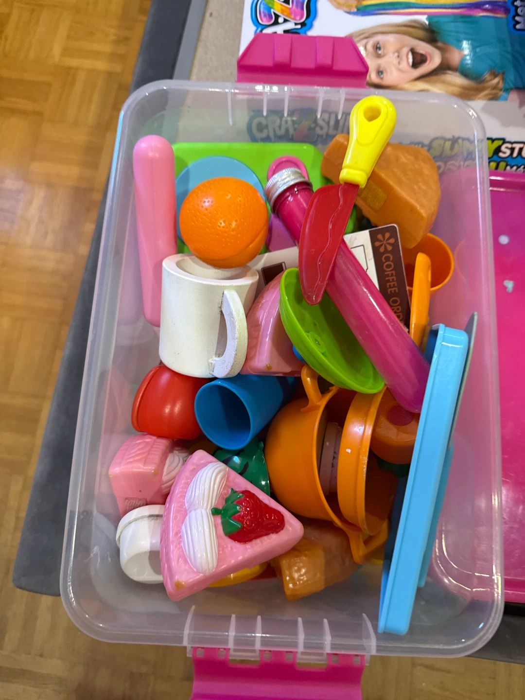 Toy Food and Kitchen Play Set in Storage Bin - photo 2