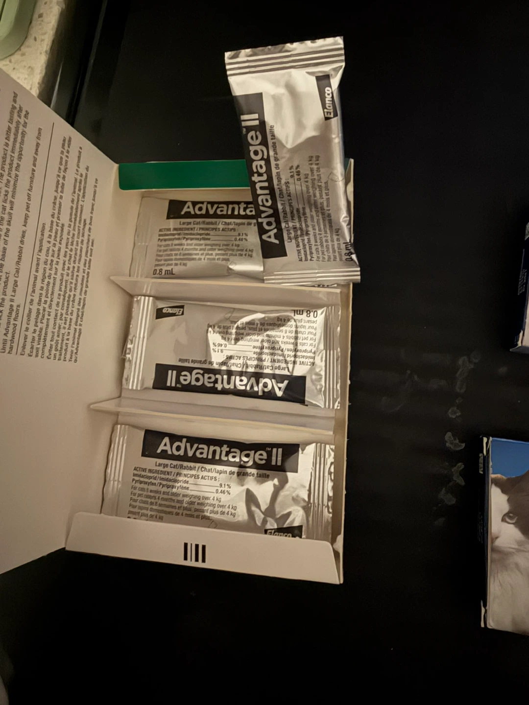 Advantage® II Flea Prevention for Large Cats Over 4 kg - photo 3