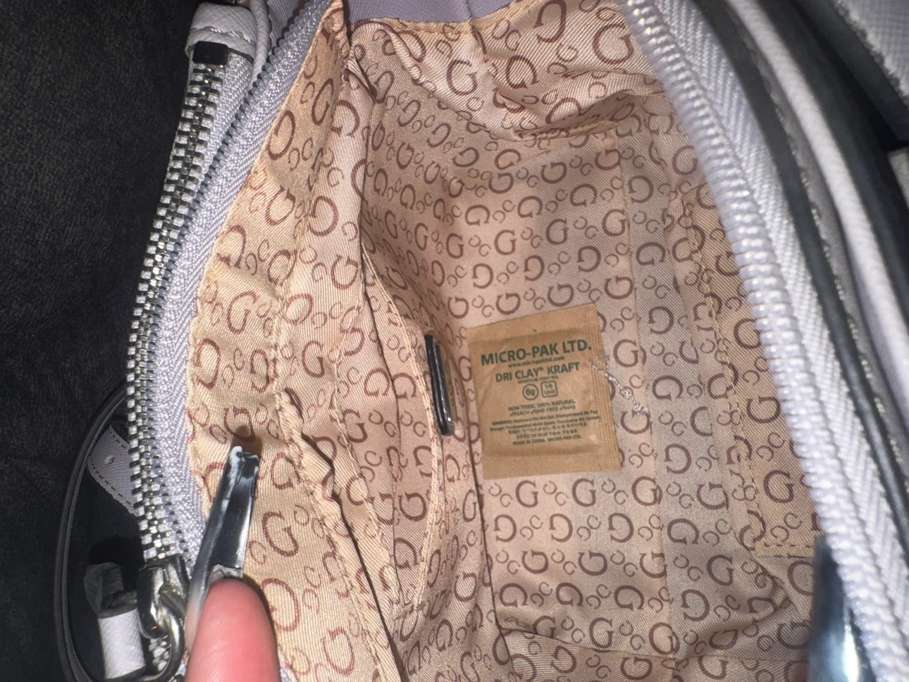 Guess Light Purple Handbag - photo 3