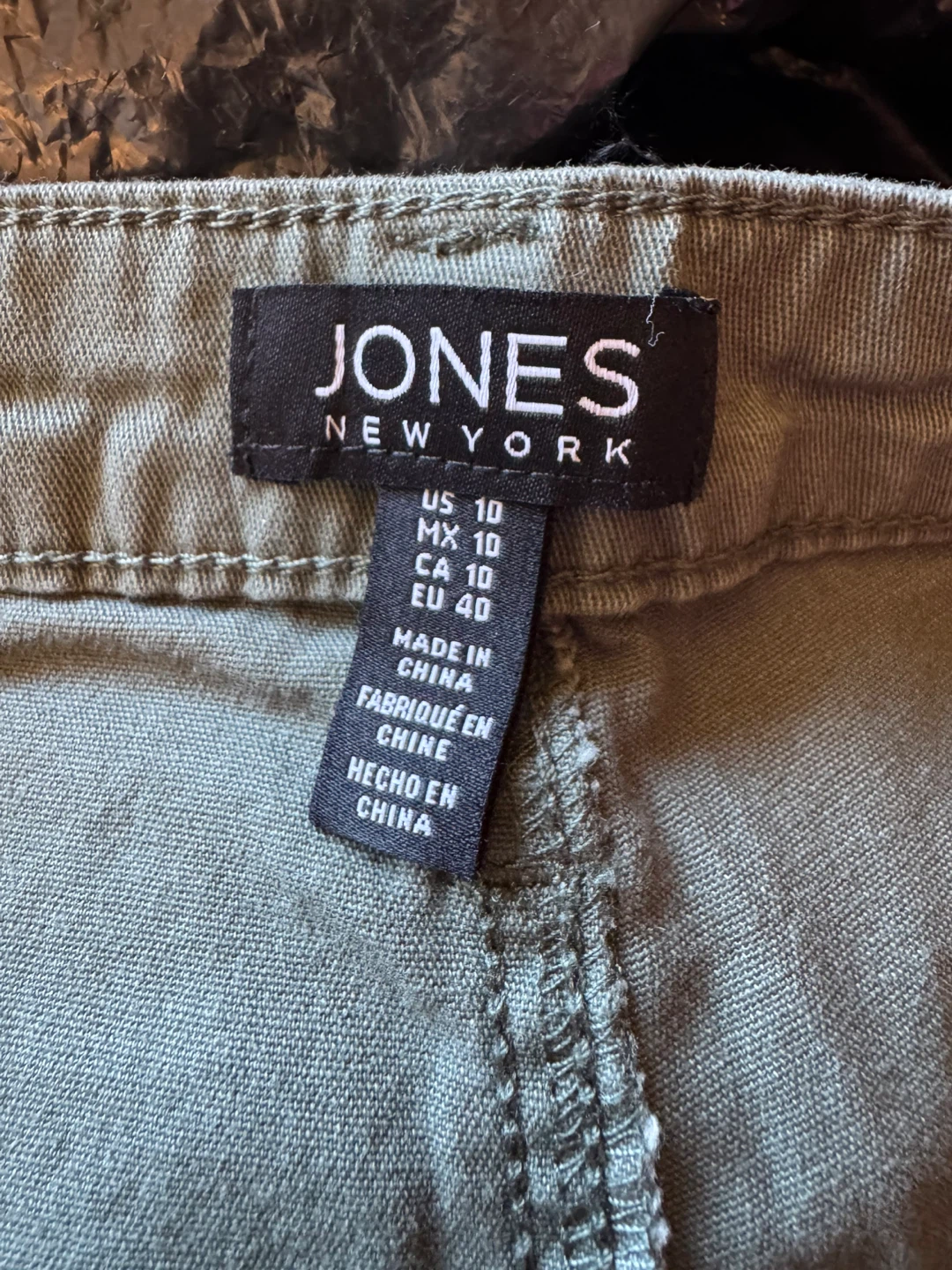Jones New York Olive Green Shorts Size 10