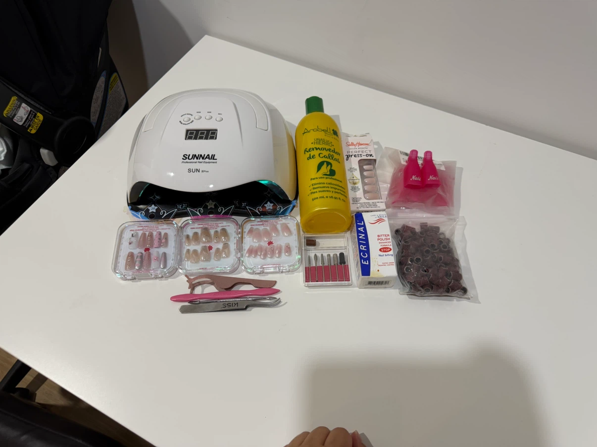 SUNNAIL UV Nail Lamp and Accessory Set