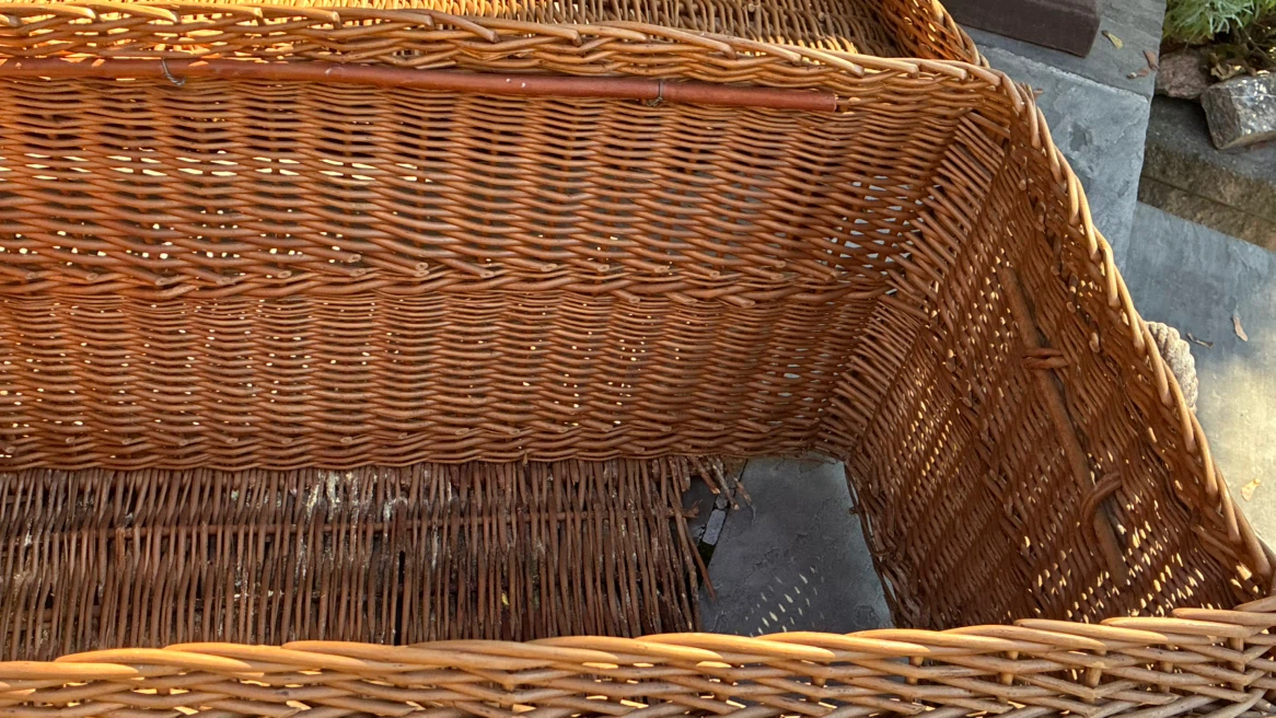 big Vintage Willow Wicker Basket Fall Halloween Porch Decor - photo 3