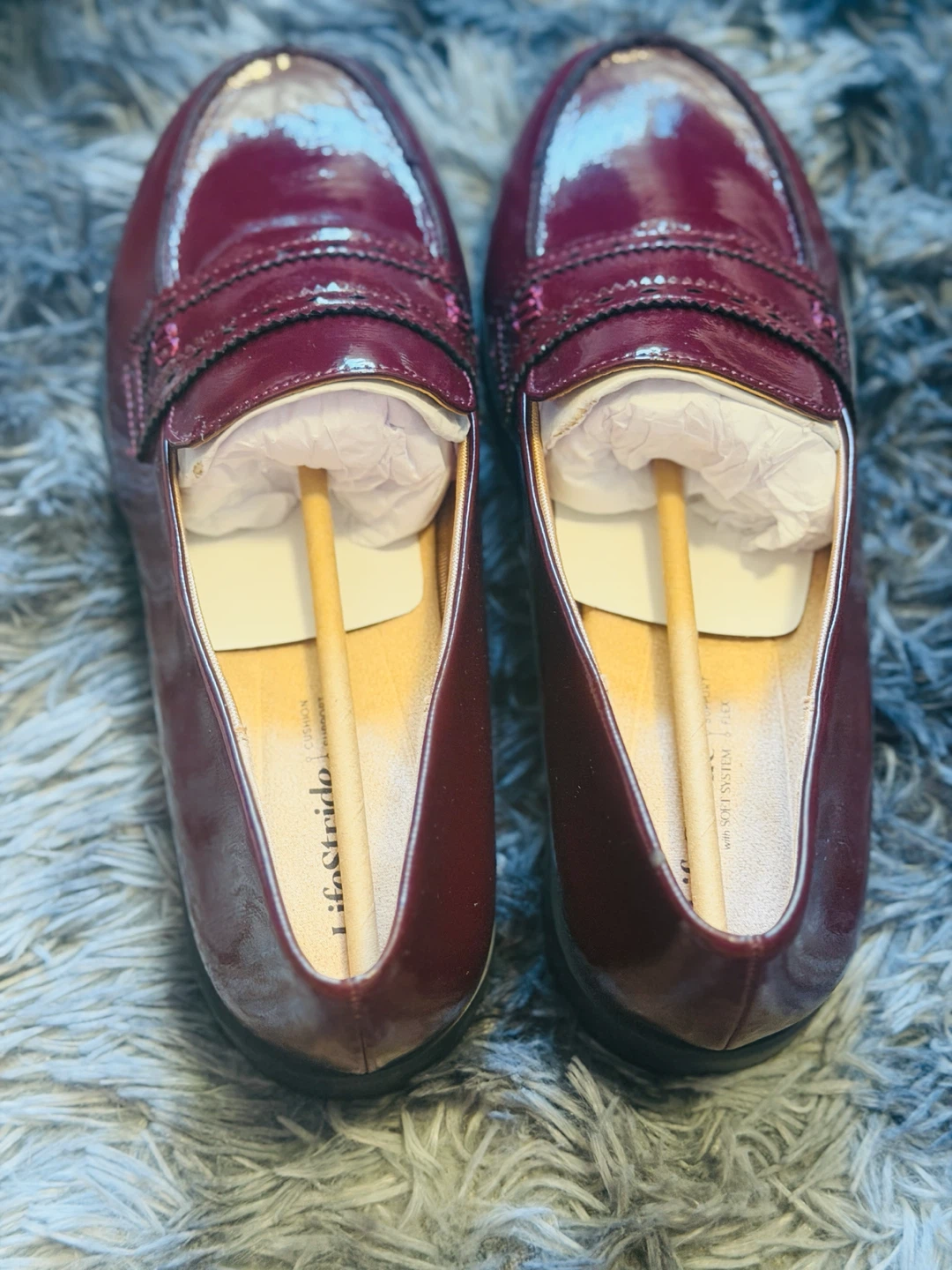 LifeStride Burgundy Patent Loafers - photo 2