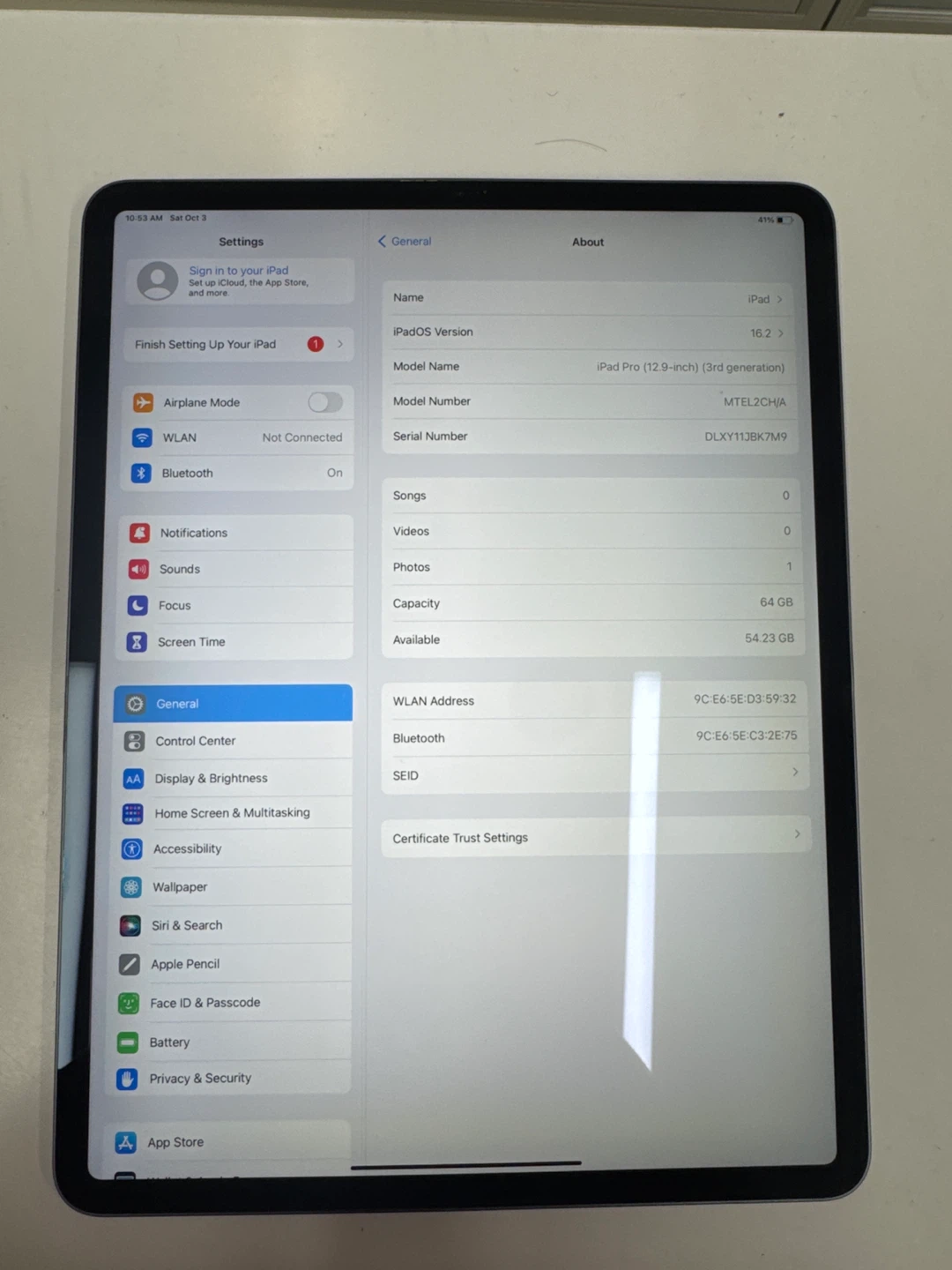 🔥 iPad Pro 12.9" 3rd Gen 64GB – Big Screen, Pro Performance - photo 2