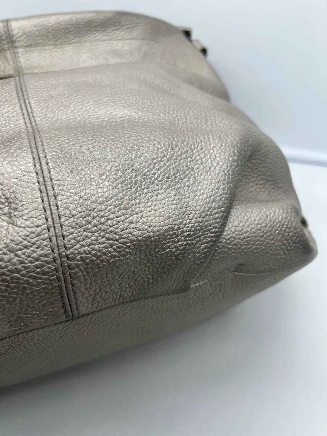 COACH F15064 Silver Pebble Leather Duffel Shoulder Crossbody Bag - photo 4
