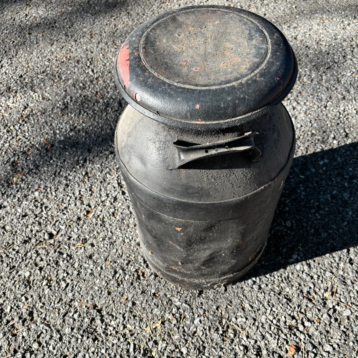 Vintage Metal Milk Can - photo 2