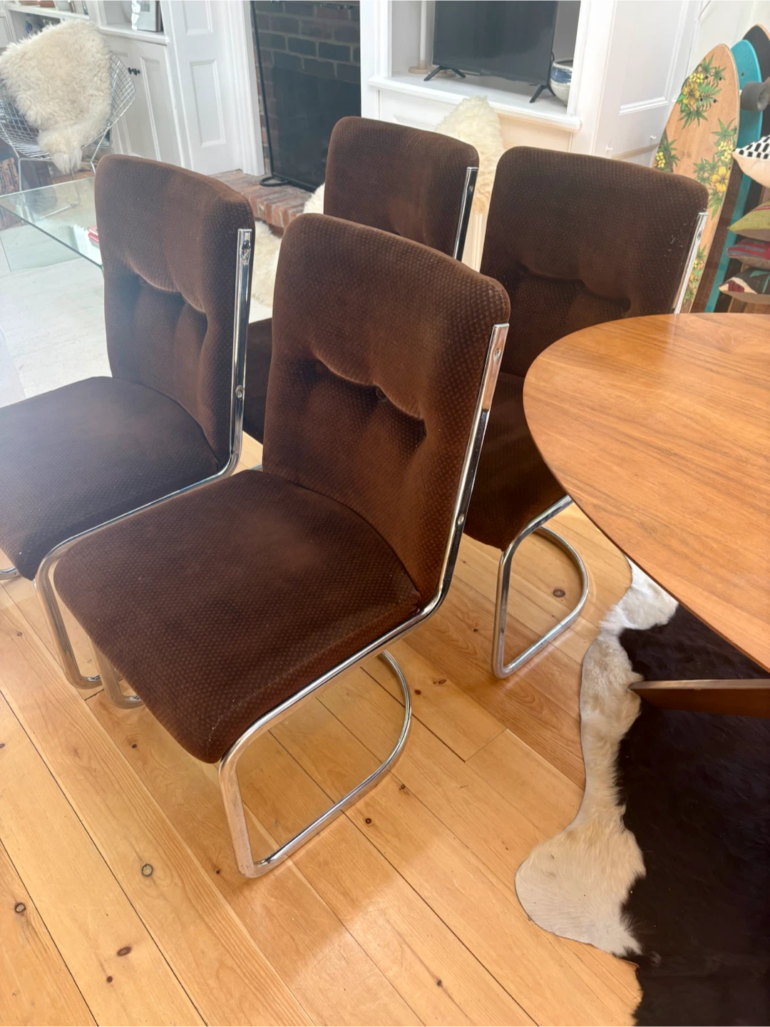 Set of 4 Vintage Brown Cantilever Dining Chairs