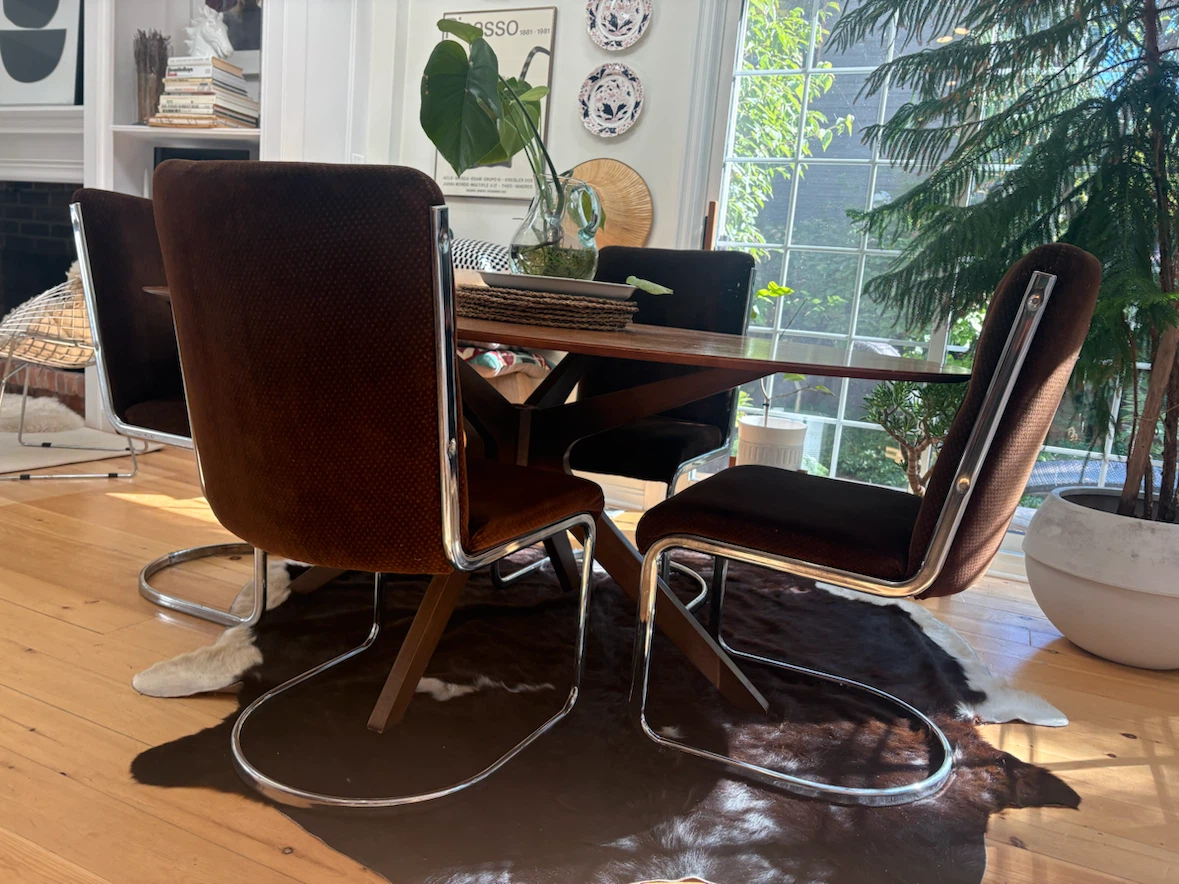 Set of 4 Vintage Brown Cantilever Dining Chairs - photo 2