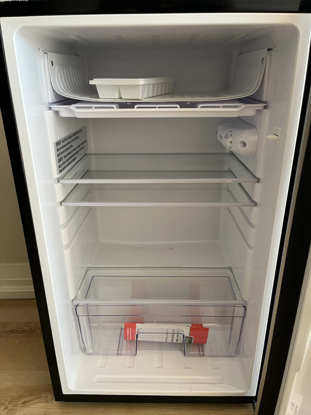 Magic Chef Mini Fridge - photo 5
