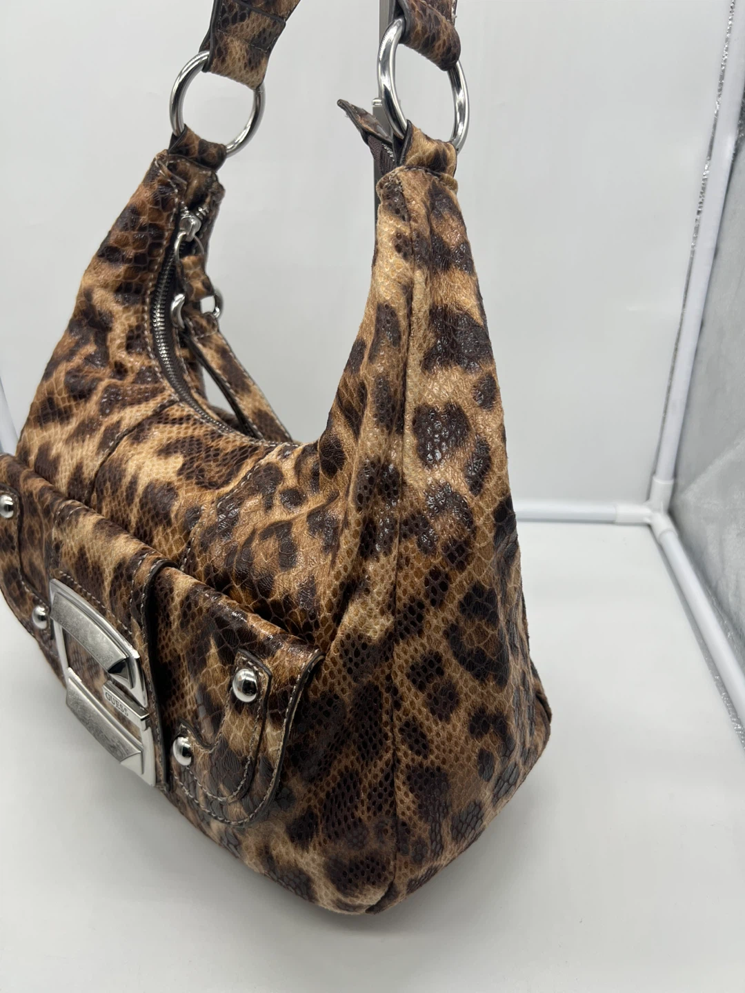 GUESS VINTAGE Y2K Cougar Leopard Print Faux Snakeskin Hobo Bag - photo 3