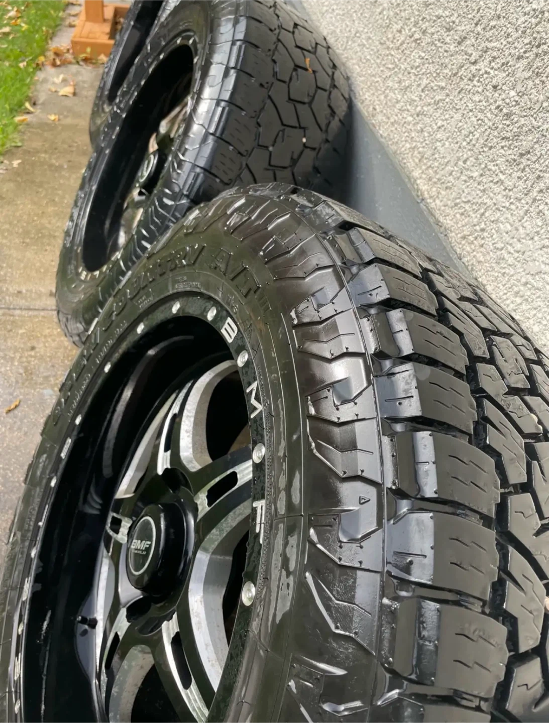 Set of 4 Toyota Tundra Wheels - photo 5