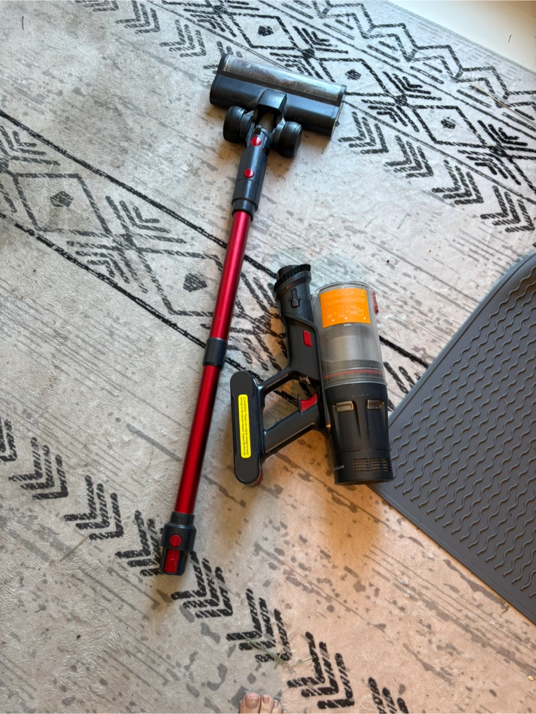 INTETURE Cordless Vacuum Cleaner Model X76