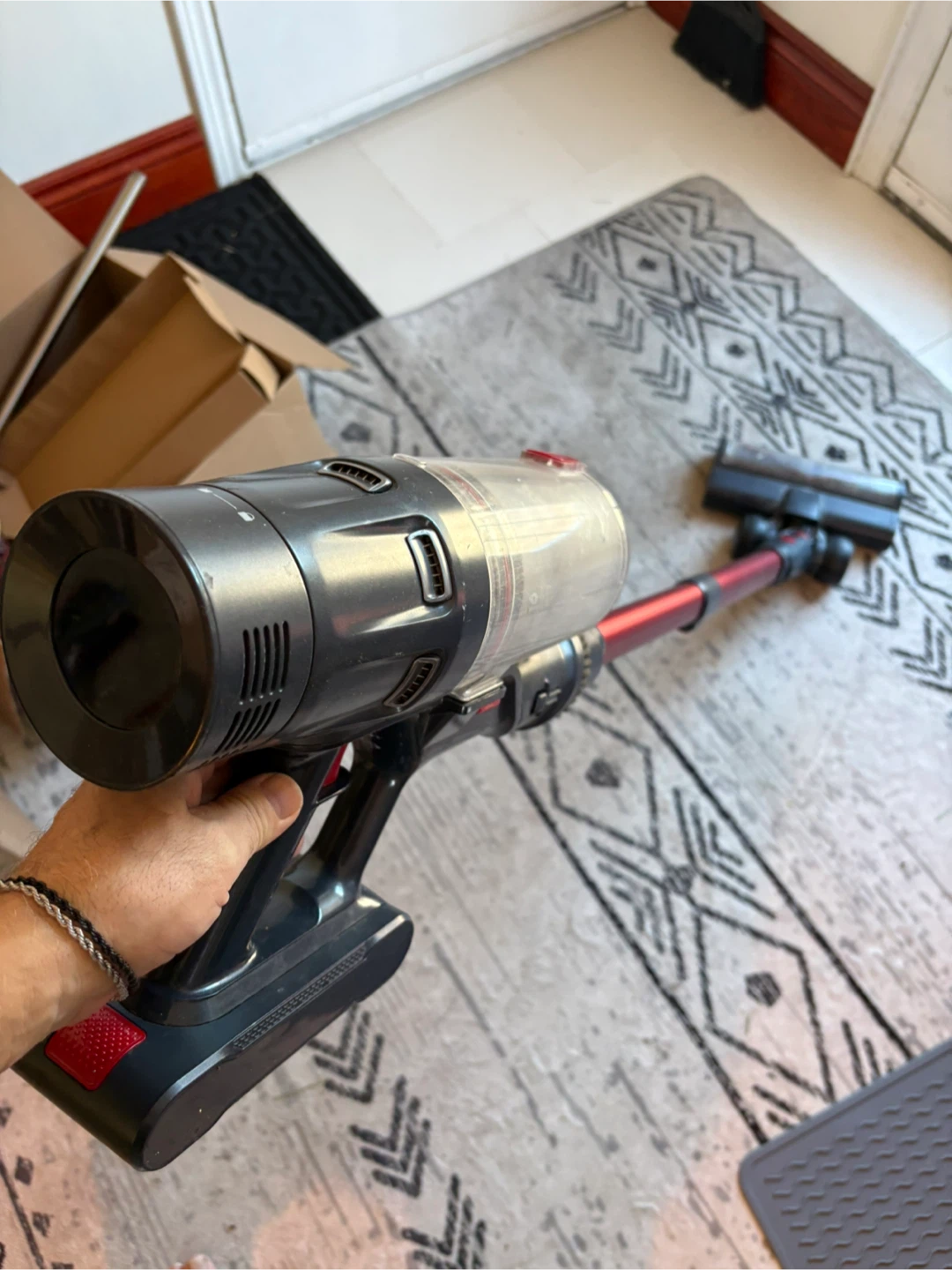 INTETURE Cordless Vacuum Cleaner Model X76 - photo 4