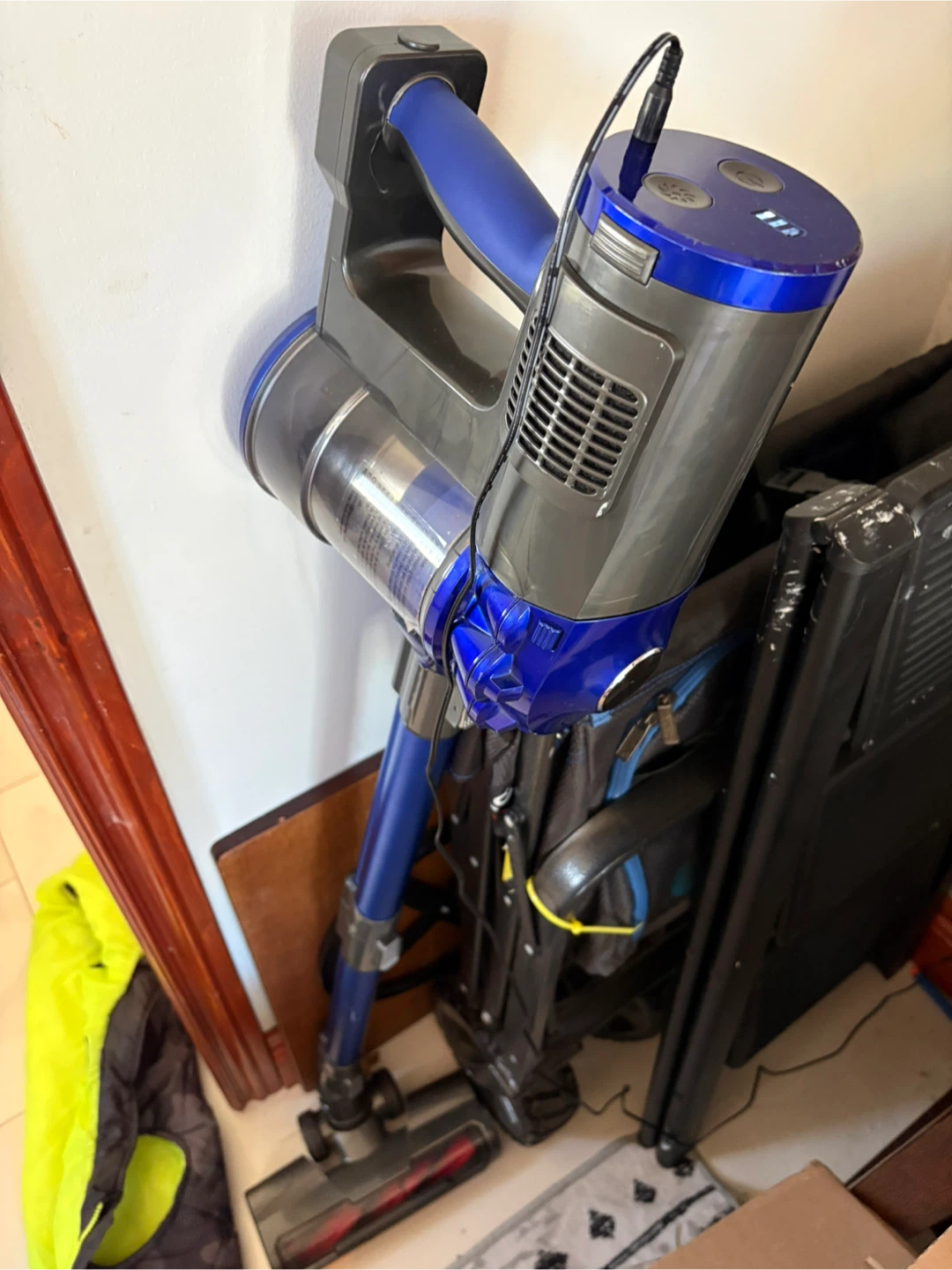 Cordless Handheld Vacuum