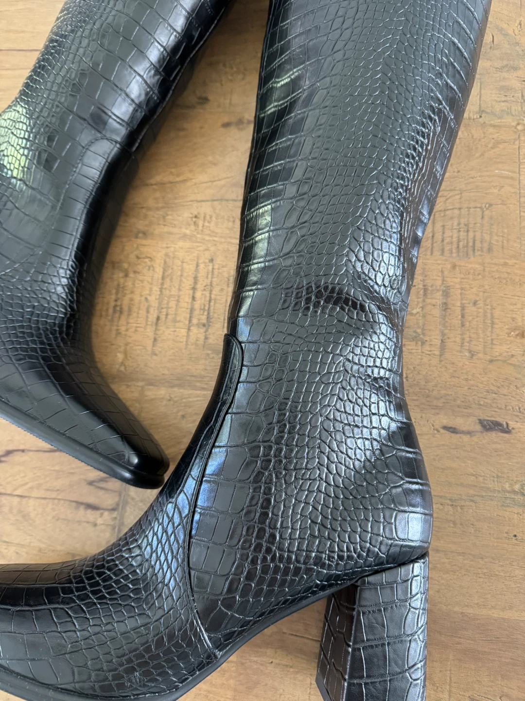 Black Crocodile-Embossed Block Heel Knee-High Boots - photo 3