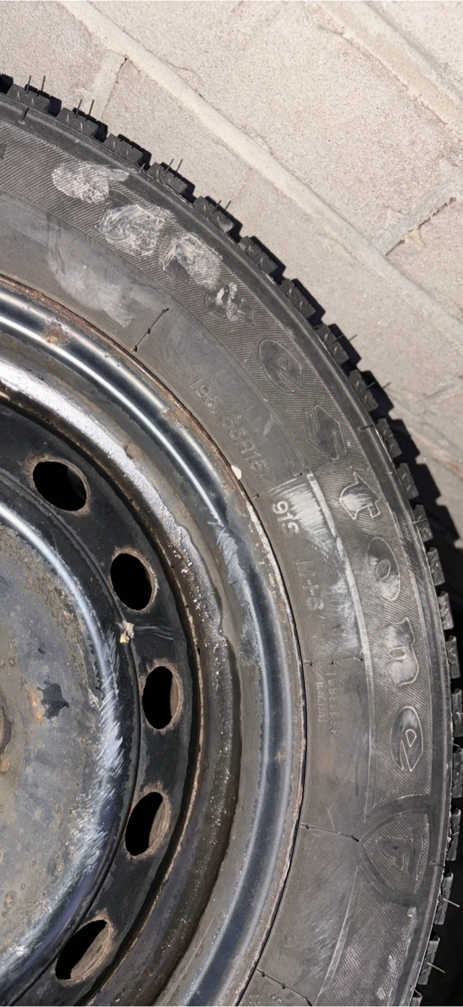 4 Firestone Winterforce 4 Winter Tires with Rims - photo 3