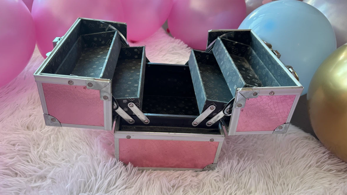 Pink Makeup Train Case - photo 5