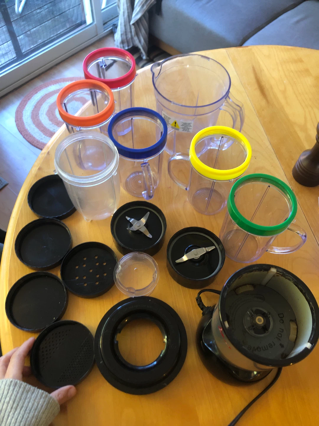 Needs repair - Magic Bullet mini-blender