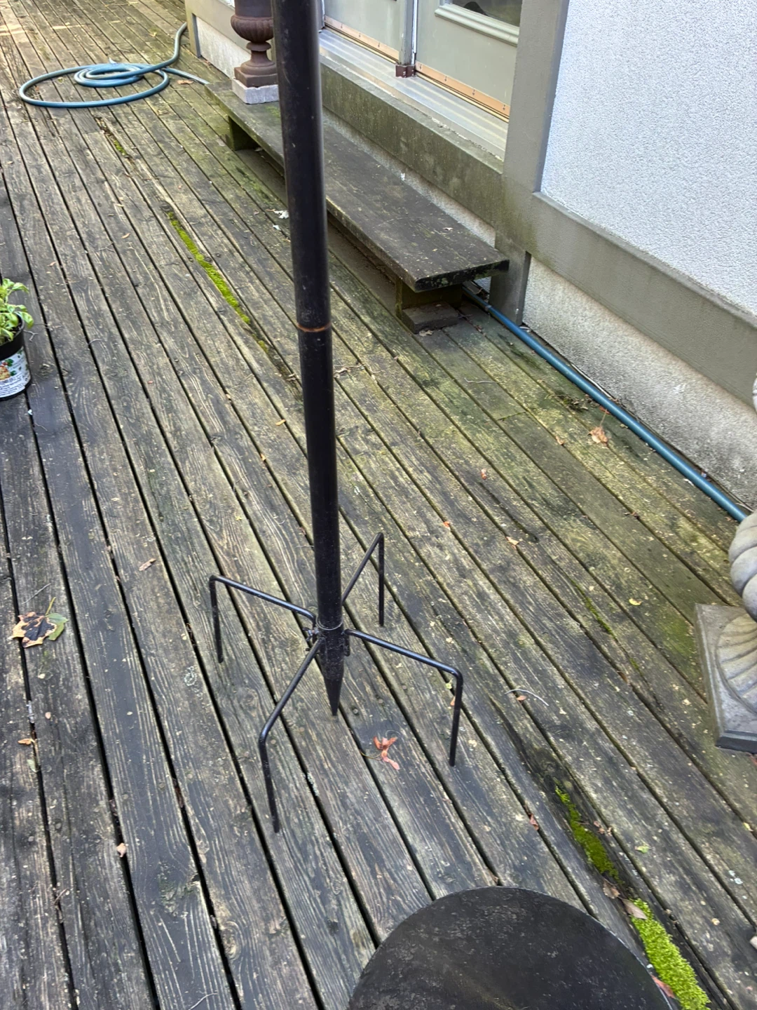 7'9" -Tall Bird feeder Feeding Station  Squirrel Baffle - photo 2
