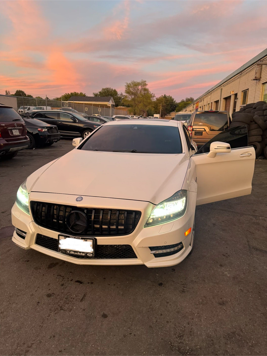 Mercedes-Benz CLS-550 4Matic Distronic+ - photo 5