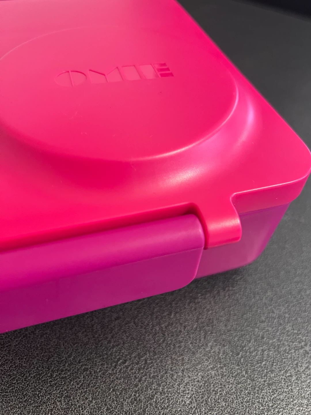 OmieBox Kids Insulated Bento Lunch Box – Pink – Mint Condition - photo 2