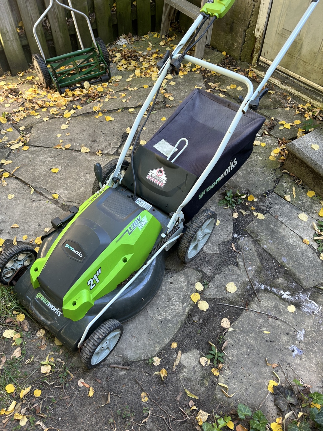 Electric lawn mower 120V - photo 4
