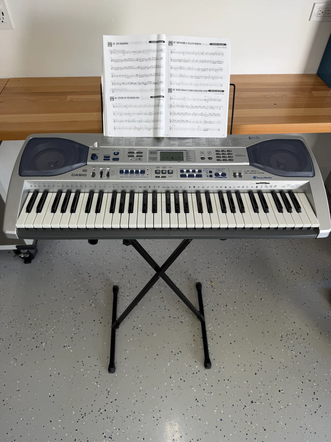 Casio LK-90TV Keyboard with Stand - photo 2