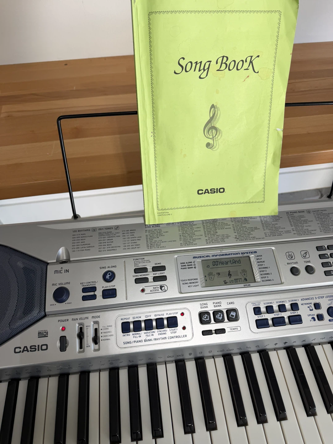 Casio LK-90TV Keyboard with Stand - photo 4