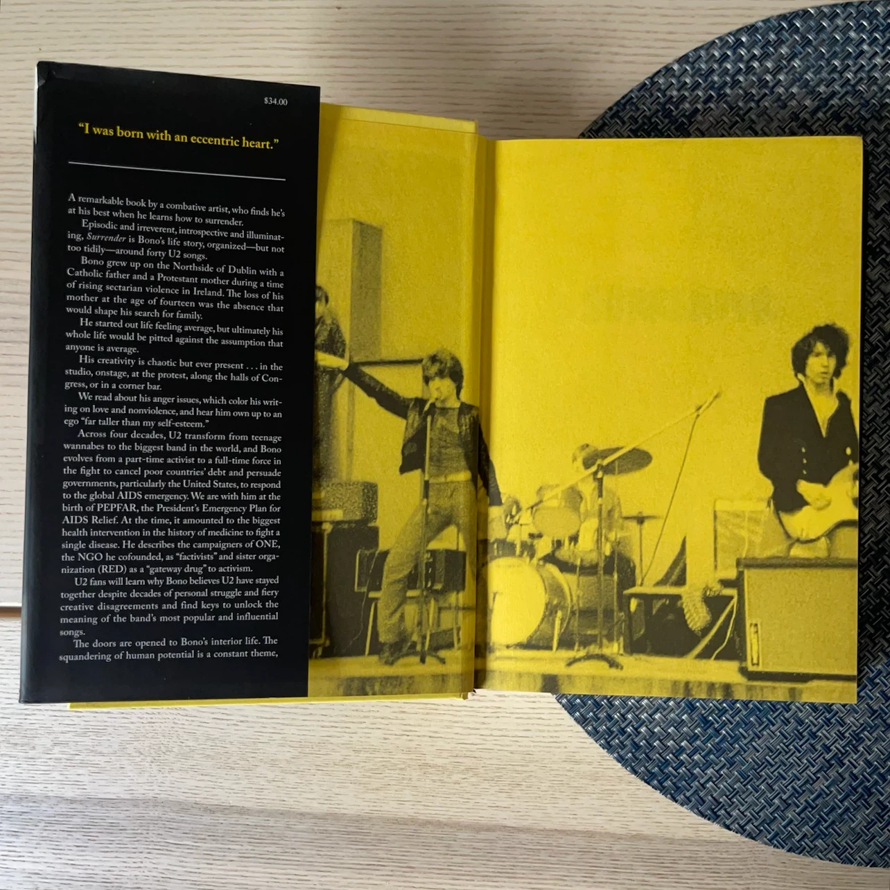 Surrender: 40 Songs, One Story by Bono - Hardcover U2 Memoir - photo 5