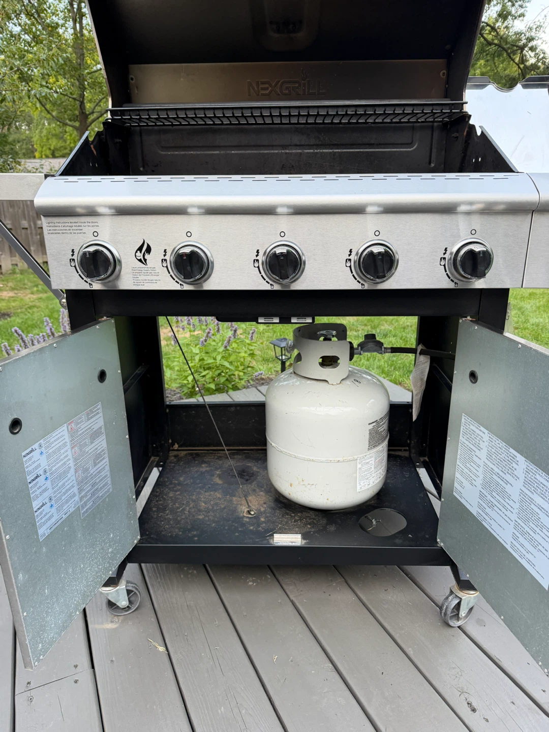 Nexgrill 5-Burner + Side Burner Propane Gas Grill w/ Cover - photo 5