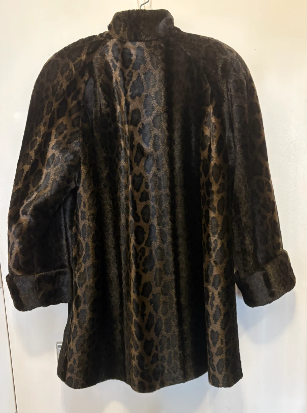 Novelti Leopard Print Faux Fur Coat Size 8 (Medium) - photo 4