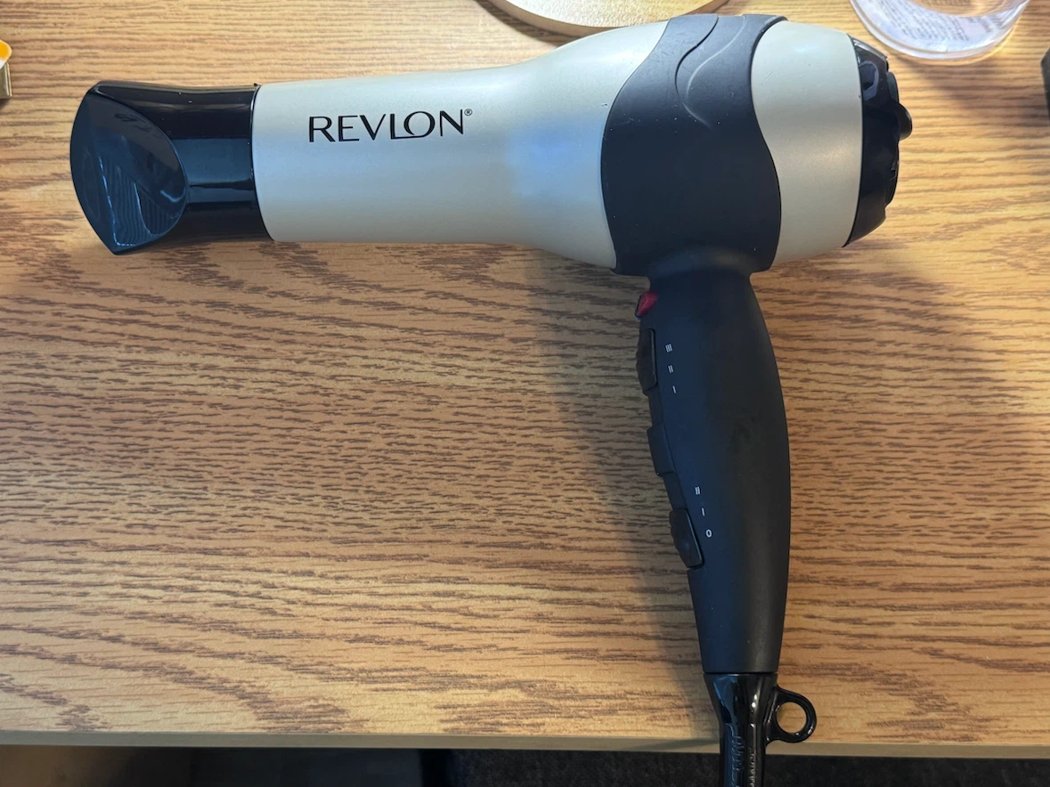 Revlon Hair Dryer – Good Condition
